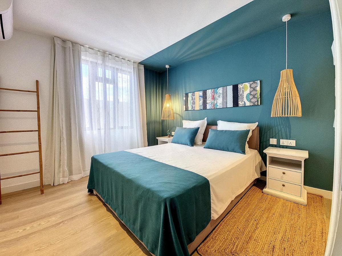 Sunkissed - Brand New Beach Apartment Located 50M From Beach Flic-en-Flacq Exterior foto